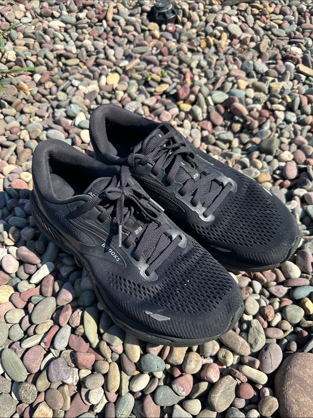 Brooks Adrenaline GTS 23 Running Shoes
